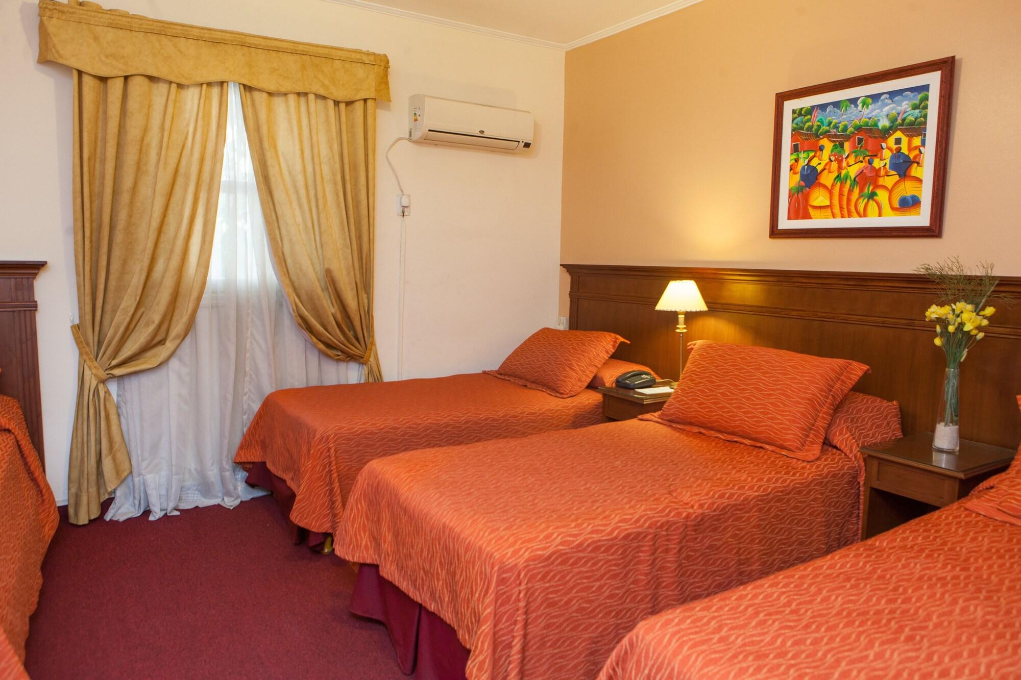 Ritz Hotel Mendoza Luaran gambar