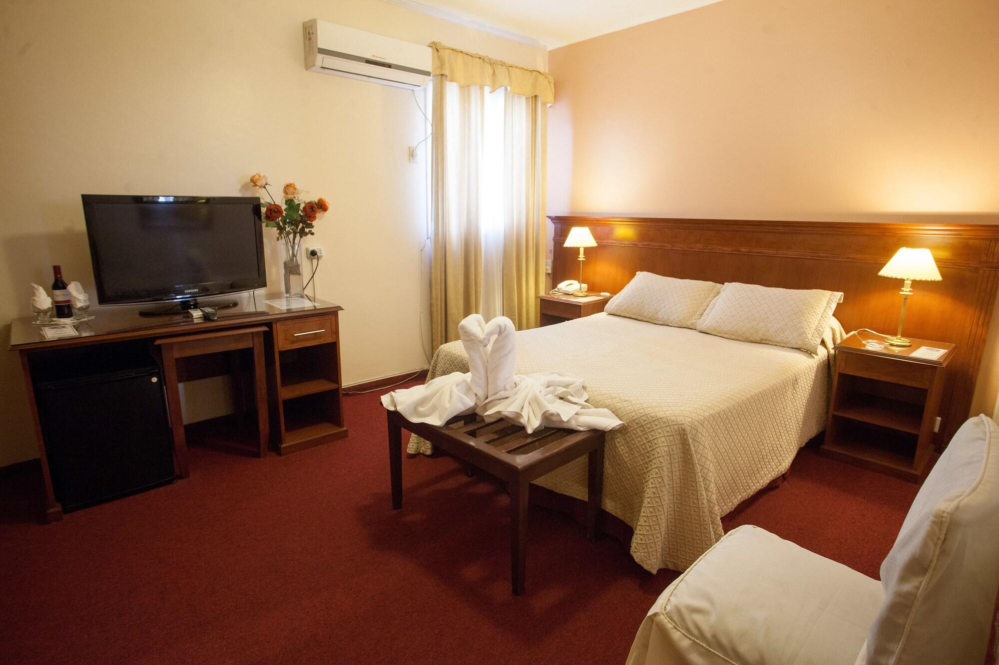 Ritz Hotel Mendoza Luaran gambar