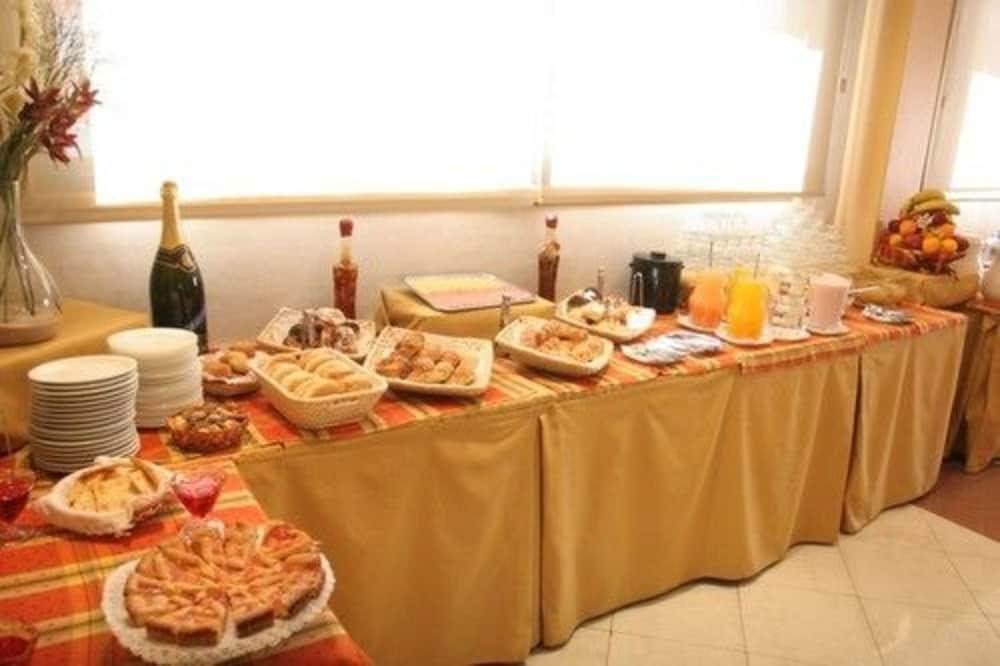 Ritz Hotel Mendoza Luaran gambar