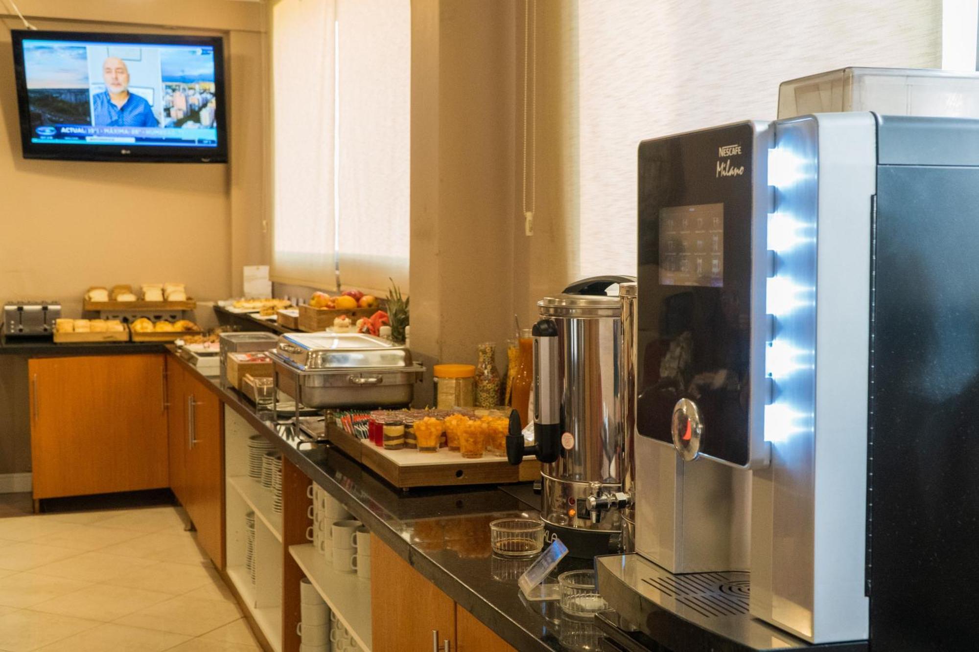 Ritz Hotel Mendoza Luaran gambar